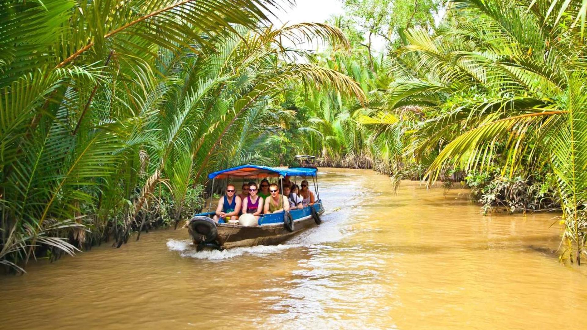 Vietnam 6 Nights and 7 Days