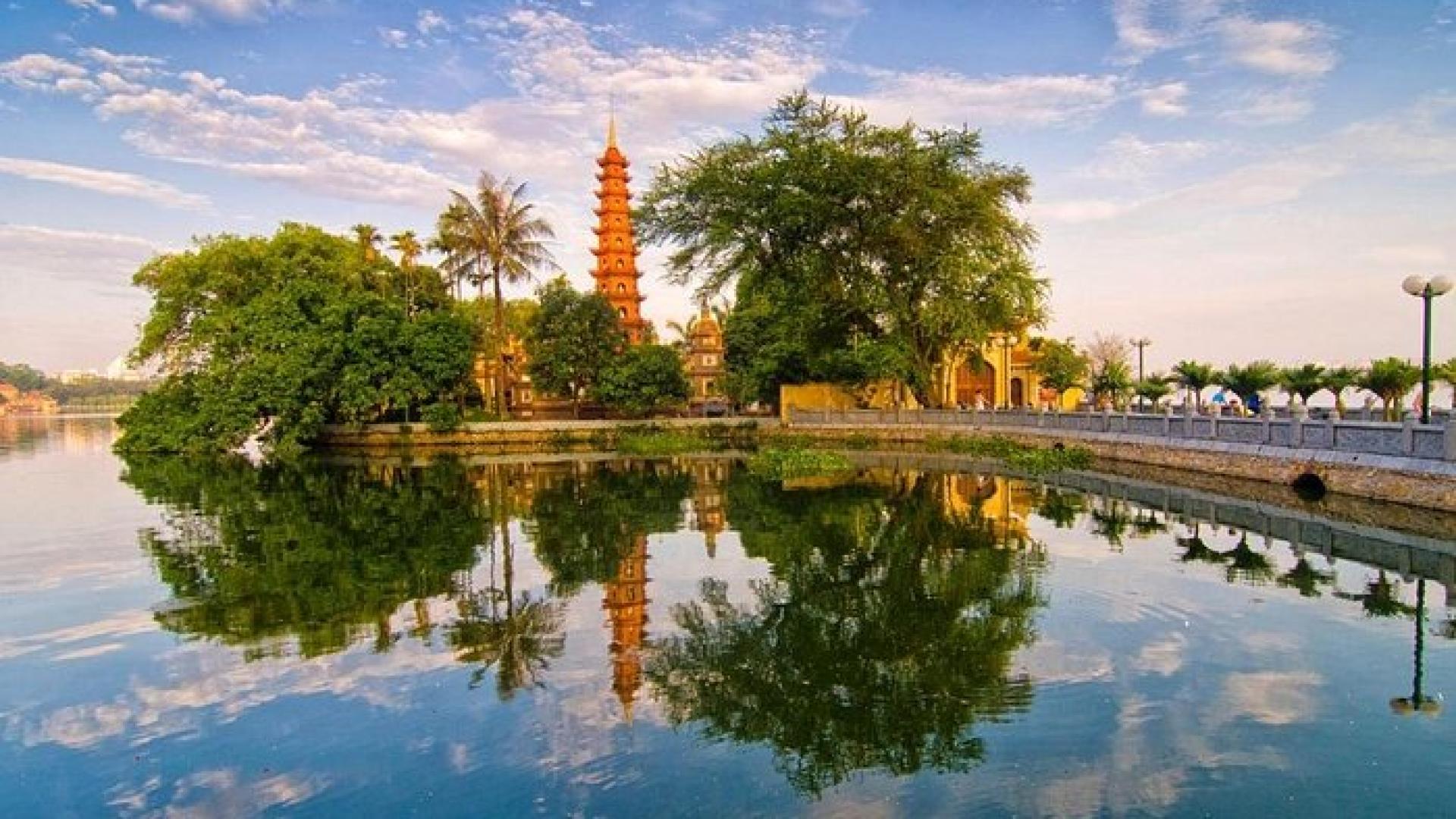 Vietnam 4 Night and 5 Days